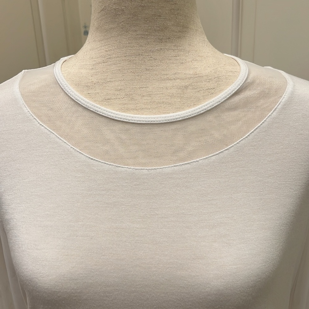 ANATOMIE KIM STYLE PURE WHITE LIGHTWEIGHT, SOFT, MESH-SLEEVE TOP - Picture 2 of 6